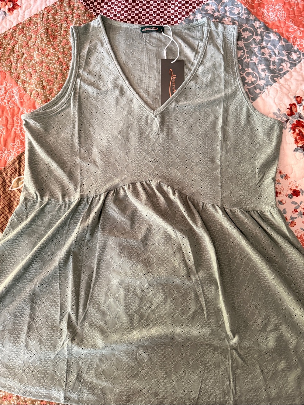 Amazon Sage Green Sleeveless V-Neck Peplum Tank